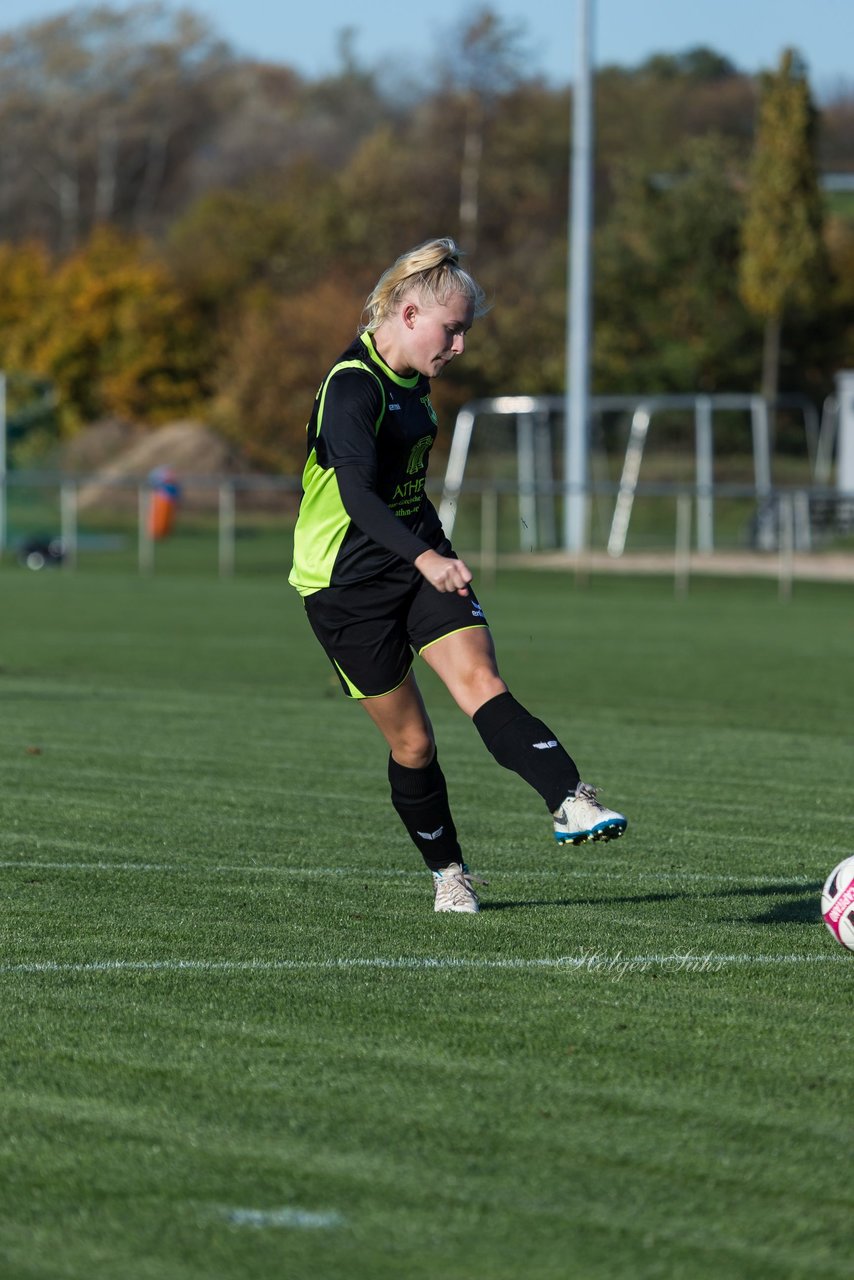 Bild 94 - Frauen TSV Vineta Audorg - SV Friesia 03 Riesum Lindholm : Ergebnis: 2:4